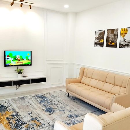 Cosy Casa Hana 4Br 3B Kuantan Esterno foto