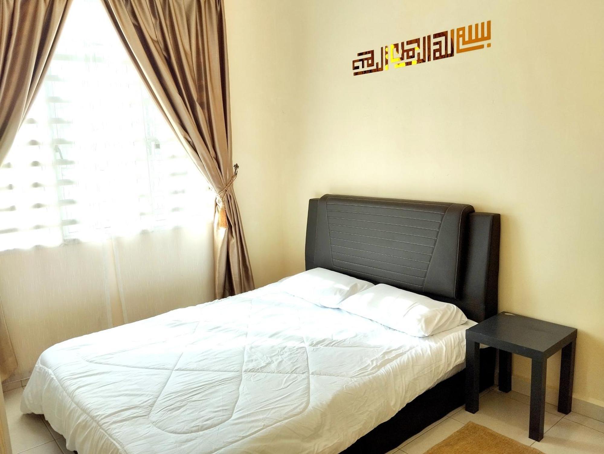 Cosy Casa Hana 4Br 3B Kuantan Esterno foto